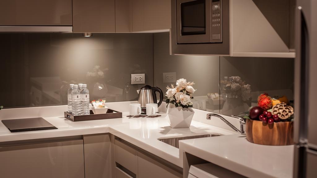 Arcadia Residence Ploenchit By Compass Hospitality Bangkok Oda fotoğraf