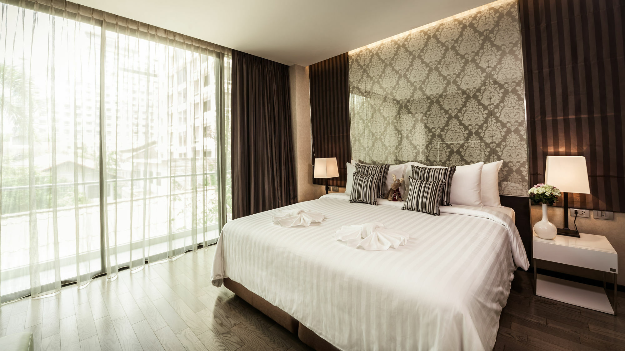 Arcadia Residence Ploenchit By Compass Hospitality Bangkok Dış mekan fotoğraf