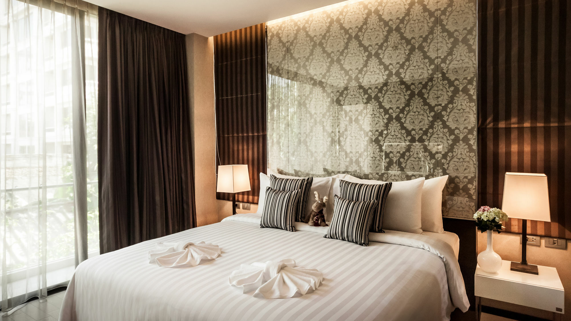 Arcadia Residence Ploenchit By Compass Hospitality Bangkok Dış mekan fotoğraf